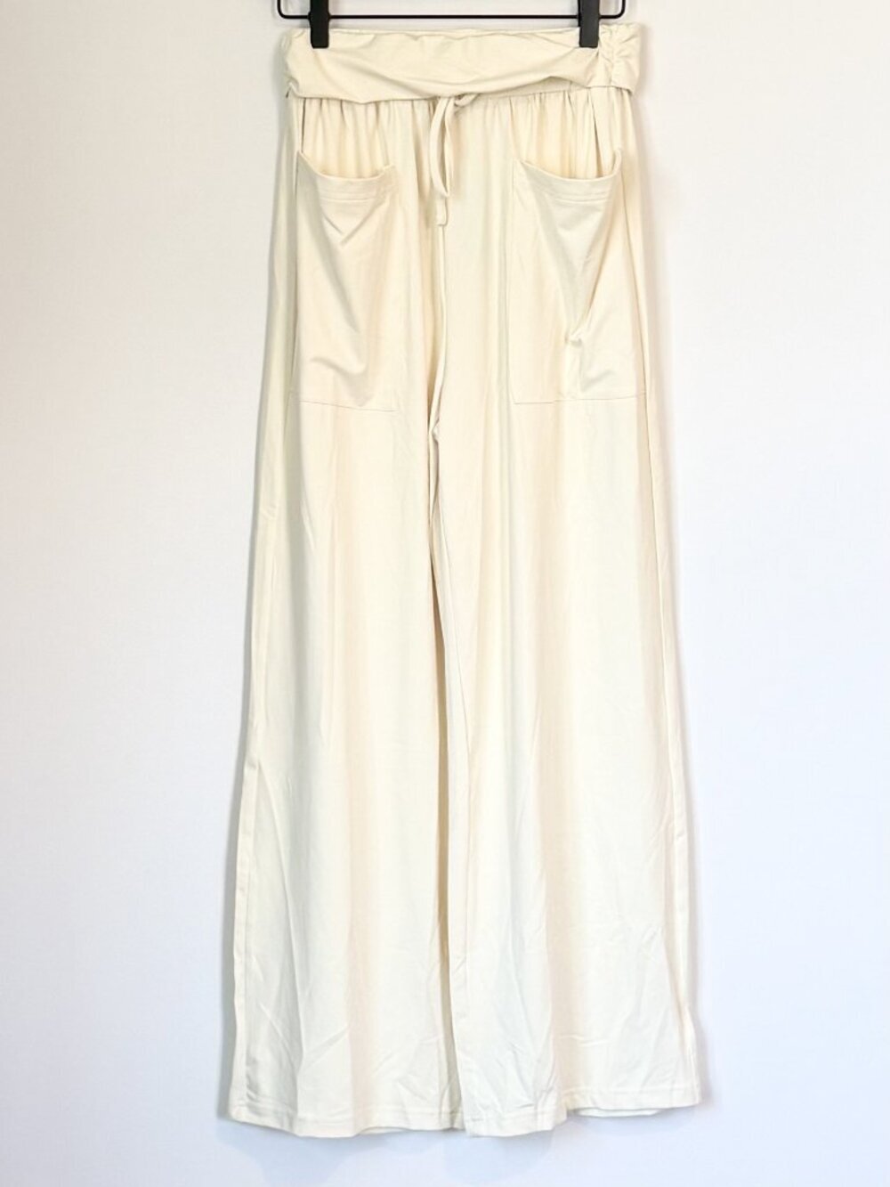 NWT Cupshe Light Yellow Wide Leg Jersey Pants - Size: Small - Picture 2 of 12